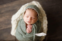 Lace edge Bonnet and XL knit wrap, photography prop classic bonnet and long knit wrap UK seller 35 colours